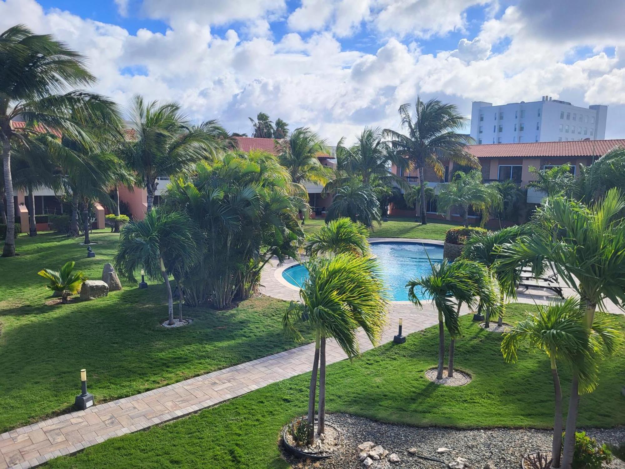 Eagle Beach Luxury House, Walking Distance To The Beach Palm Beach Eksteriør billede