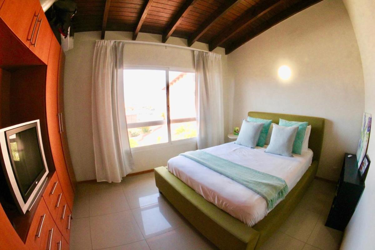 Eagle Beach Luxury House, Walking Distance To The Beach Palm Beach Eksteriør billede